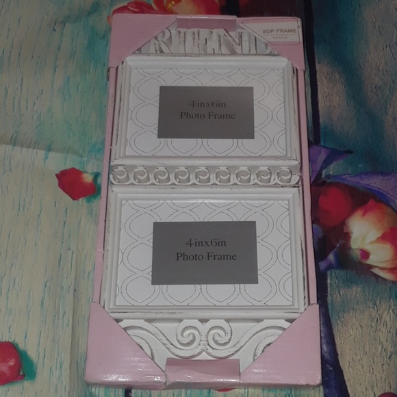 Other - "Friends" 2 Pane Picture Frames